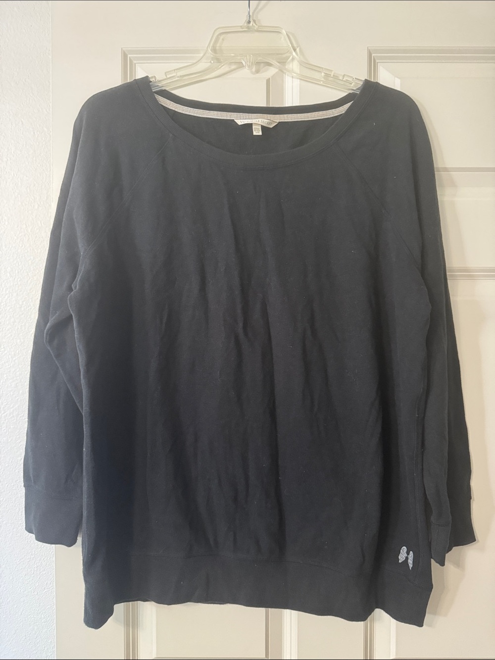 Victoria's Secret Black Scoop Neck Sweatshirt size L